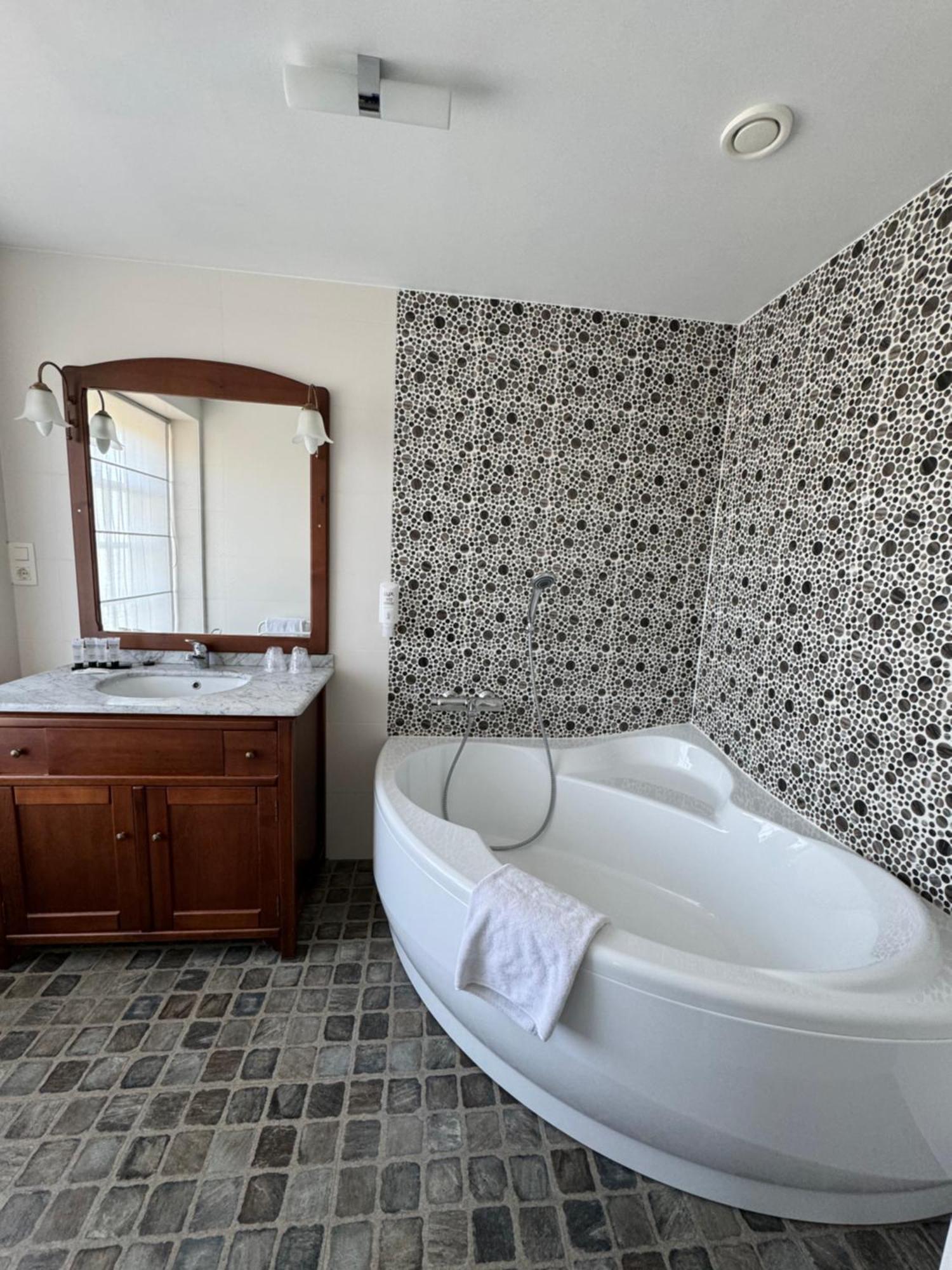 Bed and Breakfast Ouwe Schuure Слейс Екстер'єр фото